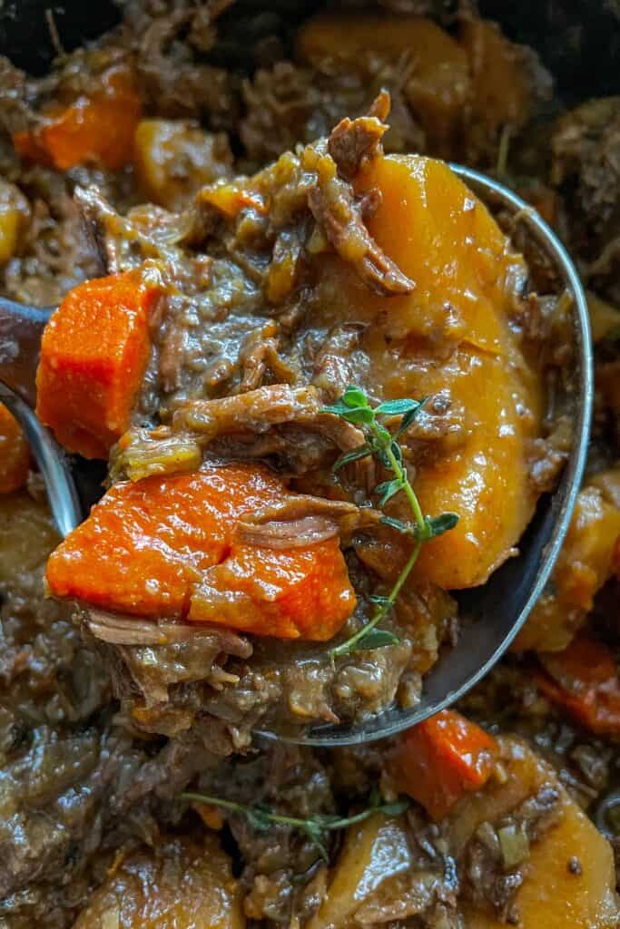Slow cooker guinness beef stew