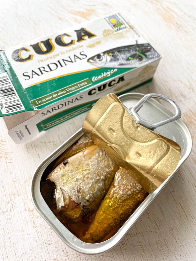 Spanish canned sardine