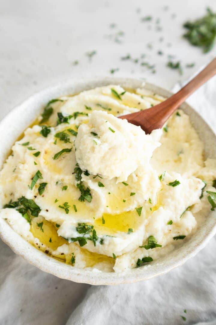 Dairy Free Cauliflower Mash Recipe (Quick & Easy)