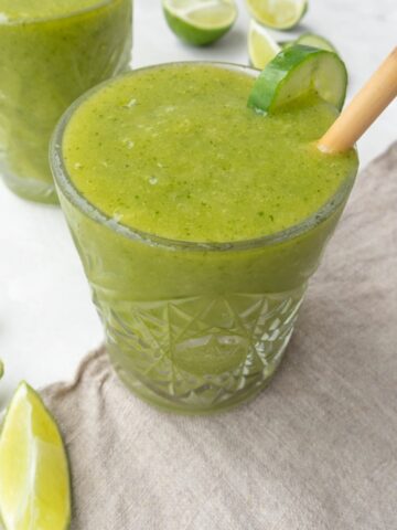 Cucumber mango smoothie