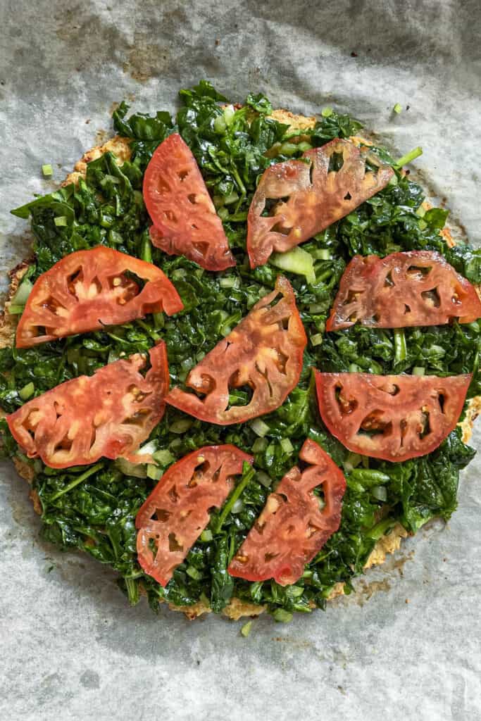 How to make Spinach and tomato cauliflower pizza crust step 4