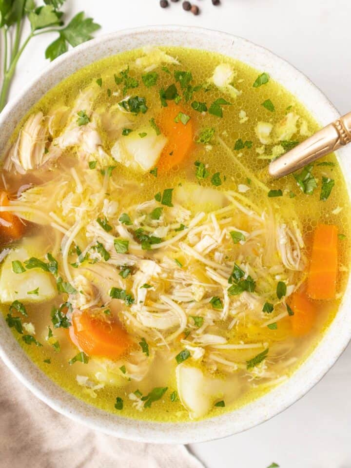 Spanish chicken soup recipe